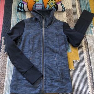 LULULEMON Sports Jacket Two toned Women size 6